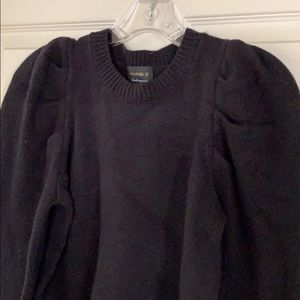 Puff sleeve sweater nwt